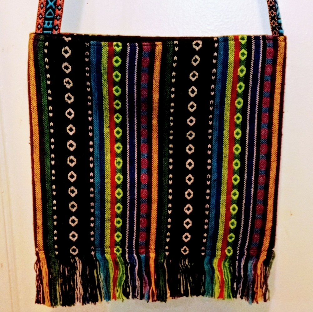 HANDMADE HIPPY BAG - Picture 3 of 9